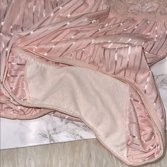 Vintage Pink Lace Trim High-Waisted Panties size 8 - Picture 3 of 5